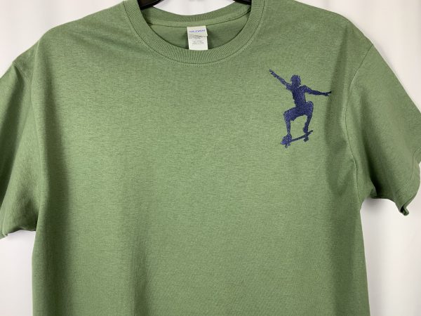 Embroidered skateboarder Tee shirt - Image 4