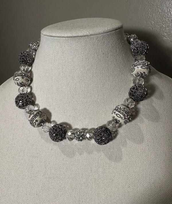 Silver Beauty Necklace - Image 3